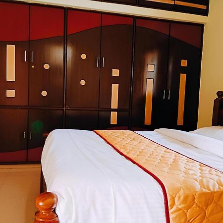 Sls Homestay - Luxury Ac Service Apartments 1Bhk, 2Bhk, 3Bhk - Direct Flyover To Alipiri Tirumala Gate - Walk To Ps4 Pure Veg Restaurants, Supermarkets - Near To National Highway & Padmavathi Amma Temple - Modular Kitchen, Living Room -Free Superfast Tirupati Luaran gambar