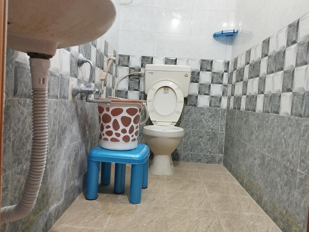Sls Homestay - Luxury Ac Service Apartments 1Bhk, 2Bhk, 3Bhk - Direct Flyover To Alipiri Tirumala Gate - Walk To Ps4 Pure Veg Restaurants, Supermarkets - Near To National Highway & Padmavathi Amma Temple - Modular Kitchen, Living Room -Free Superfast Tirupati Luaran gambar